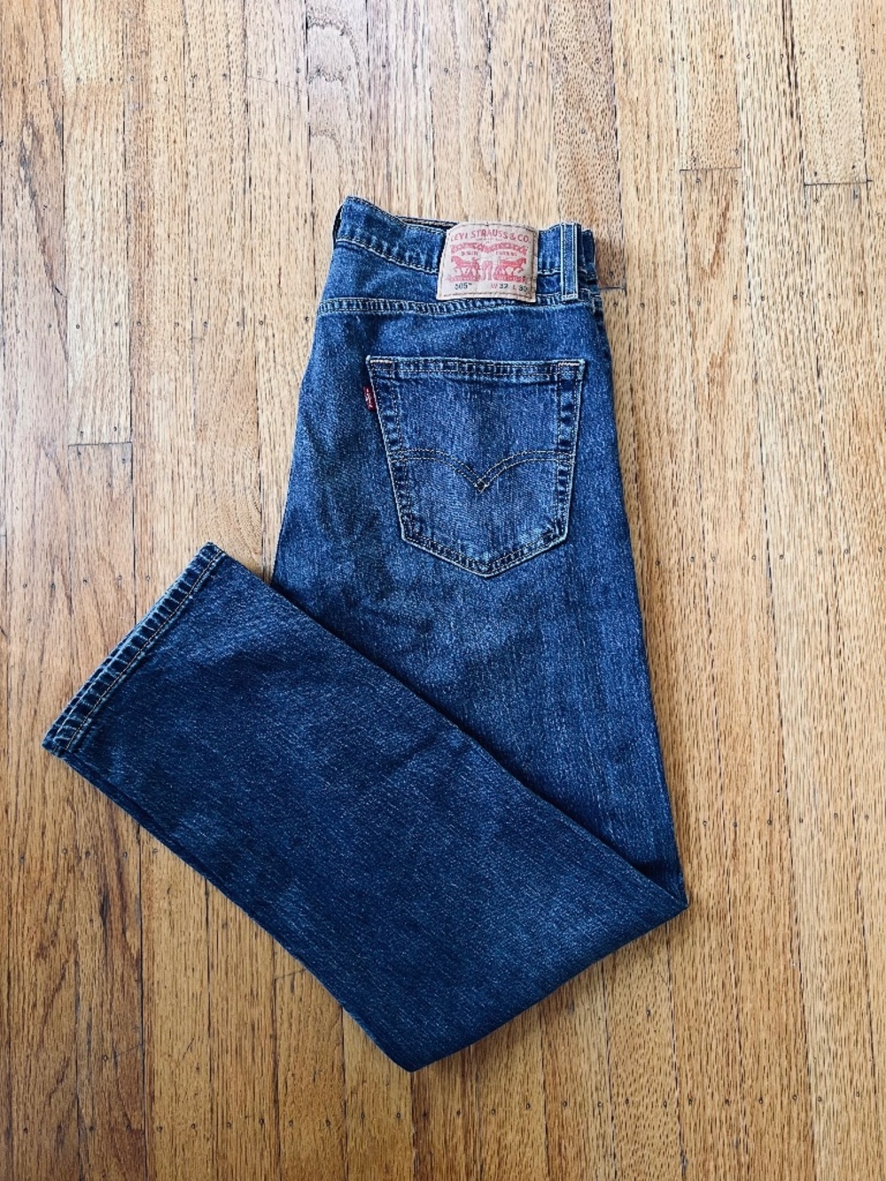Levi's 505 jeans 32 x 30 Regular Straight Fit Style # 00505-2309